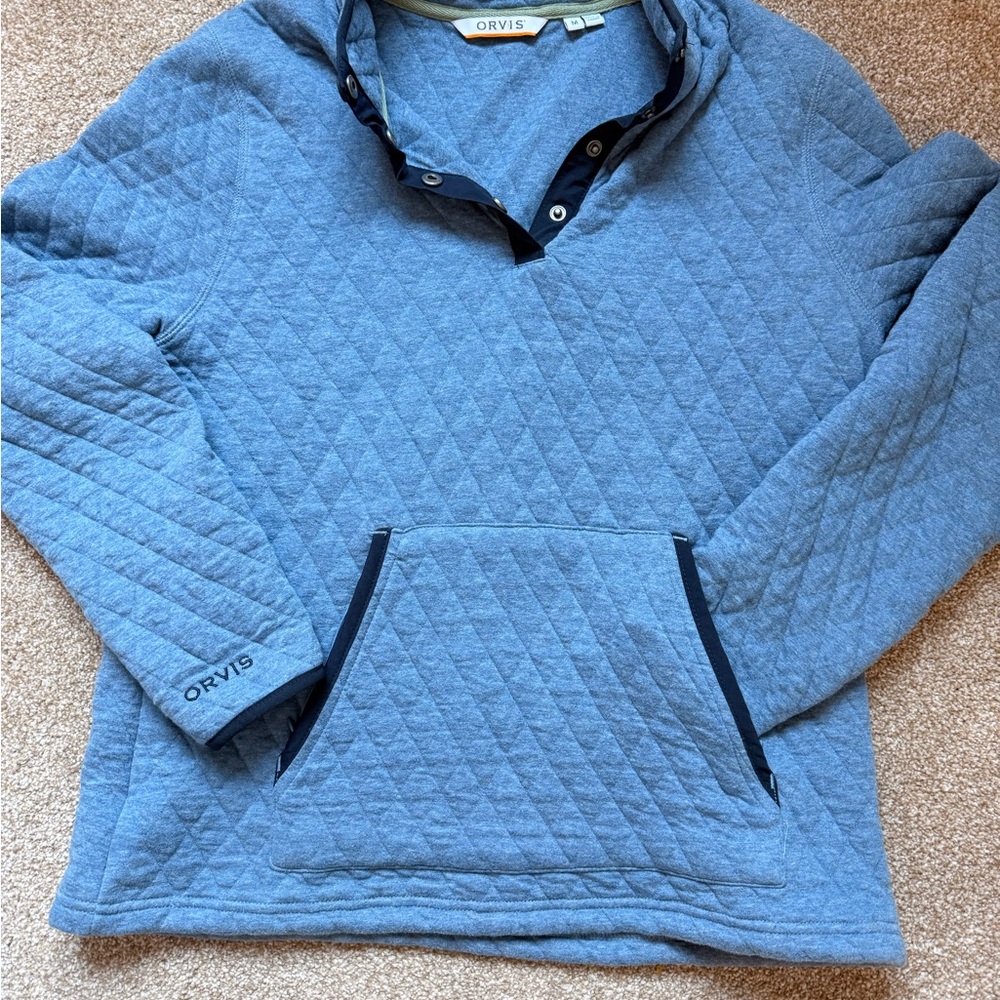 Orvis Quilted Cowl Pullover in Light Blue with Navy Trim